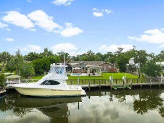 4511 Vista Ln, Lynn Haven, FL 32444