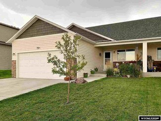 79 26th St, Wheatland, WY 82201