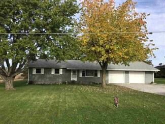 11393 E State Road 205, Laotto, IN 46763