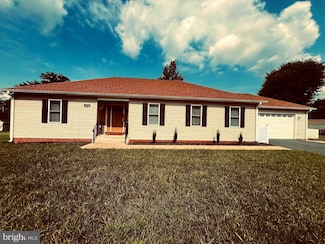 390 N Rappahannock St, Remington, VA 22734