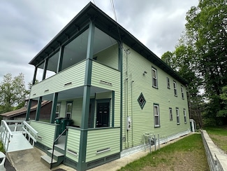 41 Mayland St, Fitchburg, MA 01420