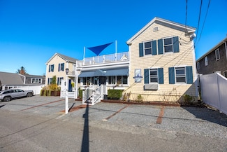 7 Central St, Provincetown, MA 2657