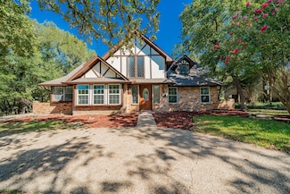 2811 Burlwood Dr, Arlington, TX 76016