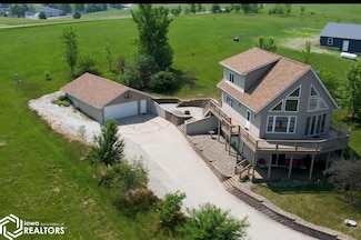3155 Indian Point Dr, Ellston, IA 50074