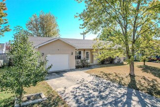 2316 Timberwood Ln, Lebanon, MO 65536
