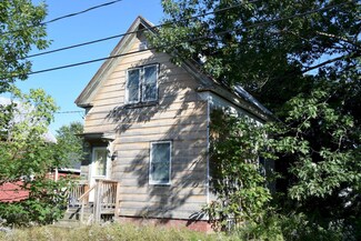 10 Pratt Ct, Skowhegan, ME 04976
