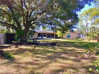 2208 Jackson Ave, Alva, FL 33920