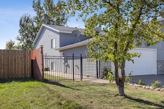 4775 Townsite Place S, Fargo, ND 58104