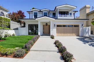 1157 8th St, Manhattan Beach, CA 90266
