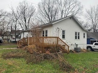 411 N William St, Columbia, MO 65201