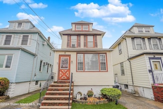 38 Wright Ave, Staten Island, NY 10303