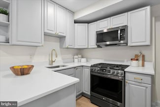28 33rd St NE, Washington, DC 20019