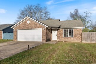 7 N Main St, Mayflower, AR 72106