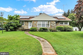 900 Clearview Ave, Hampstead, MD 21074