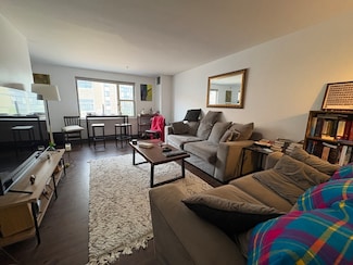 888 Washington St Unit 304, Boston, MA 02111