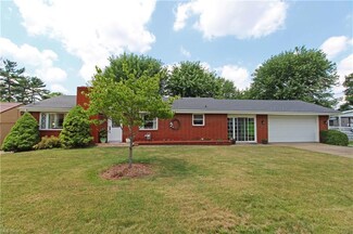 2429 Eldersville Rd, Follansbee, WV 26037