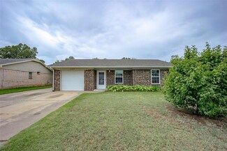 304 Liza Ln, Tecumseh, OK 74873