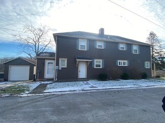 153 Wood Ln, Carmichaels, PA 15320