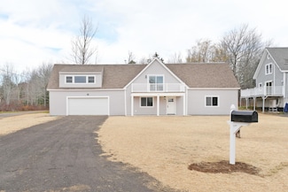 18 Ash Point Rd, Harpswell, ME 04079