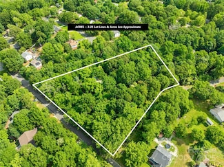 7949 Ritter Dr, Charlotte, NC 28270