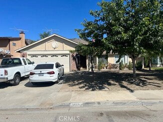 853 Yorkshire Ln, San Jacinto, CA 92583