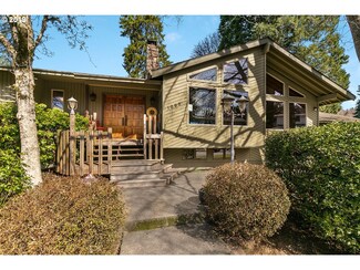 1693 SW 20th Ct, Gresham, OR 97080