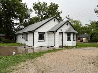 1201 Prairie St, Emporia, KS 66801