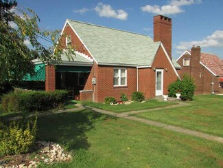317 Rock Run Rd, Elizabeth, PA 15037
