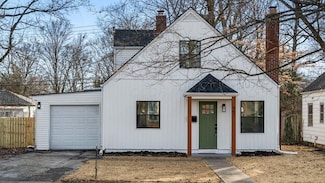 547 Chase Rd, Columbus, OH 43214