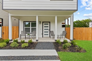 3738 La Salette St, Houston, TX 77021