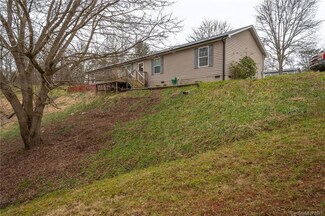 129 Franklin Knoll Rd, Alexander, NC 28701
