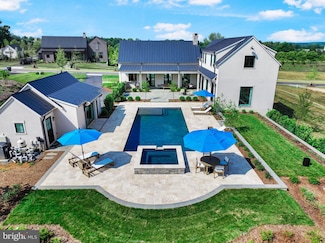 601 Martingale Ridge Dr, Middleburg, VA 20117