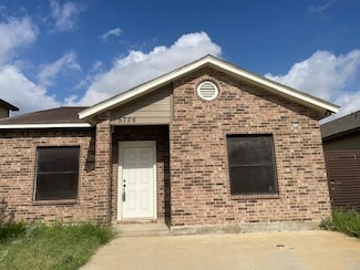 5726 St Sebastian Ln, Laredo, TX 78046