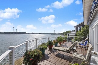 30 Aspinwall Ave, North Weymouth, MA 02191