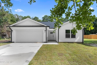 313 Pinewood Dr, Jacksonville, NC 28546