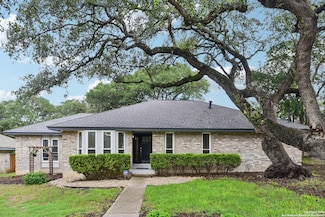 13427 La Vista Dr, San Antonio, TX 78216