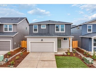 490 Greencrest St NE, Salem, OR 97301