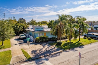206 9th Ave NE, Saint Petersburg, FL 33701