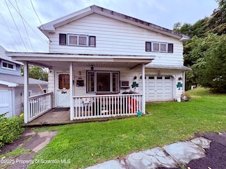 950 E Drinker St, Dunmore, PA 18512