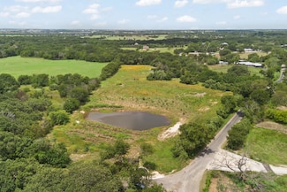 2591 Hopewell Rd, Cleburne, TX 76031