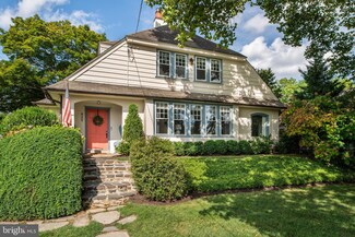 625 Haydock Ln, Haverford, PA 19041
