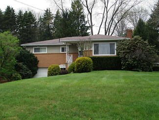 137 Old Little Creek Rd, Harmony, PA 16037