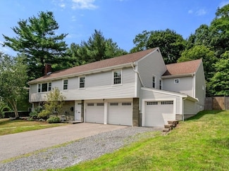 70 Lovett Rd, Newton Center, MA 02459
