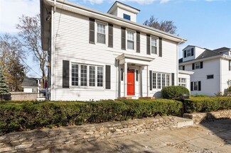 121 Amherst Ave, Pawtucket, RI 02860