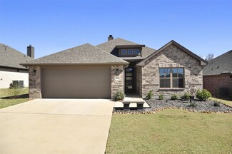 429 Elyse Rd, Keene, TX 76059