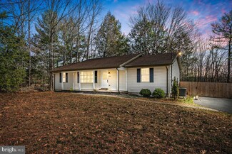 294 Wishbone Cir, Hedgesville, WV 25427