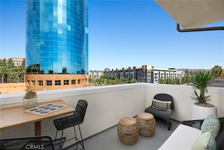 1818 E 1st St Unit 500, Santa Ana, CA 92705