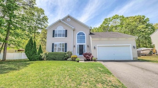 223 Churchill Dr, Egg Harbor Township, NJ 08234