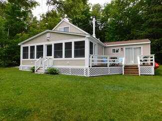 28 W Shore Dr, Wallingford, VT 05773