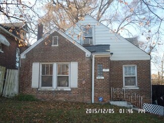 9742 S Greenwood Ave, Chicago, IL 60628